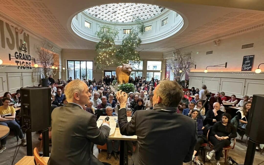 Guerre secrète et notes de paix